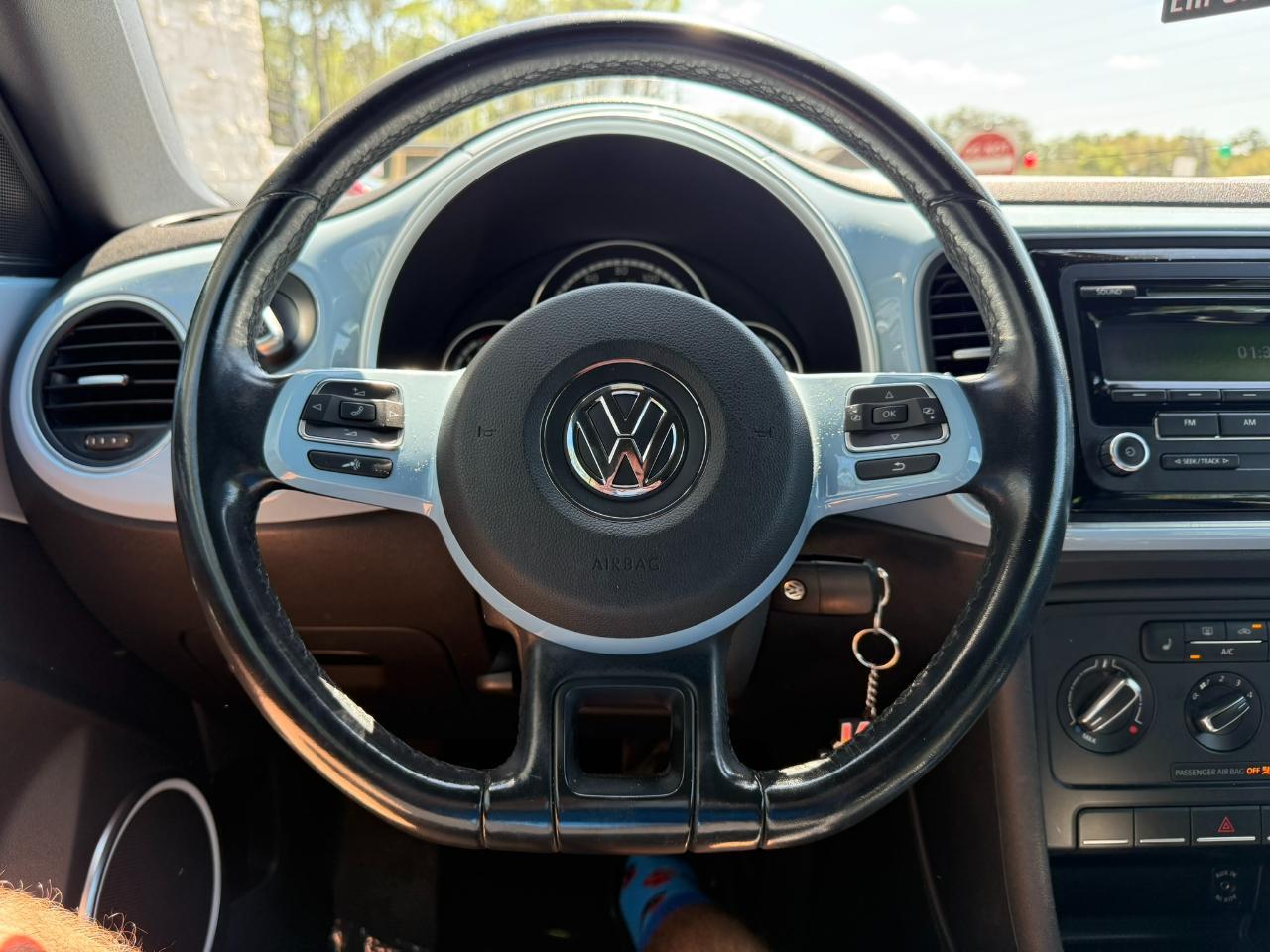 2014 Volkswagen Beetle Convertible 2dr Auto 1.8T PZEV Jacksonville FL