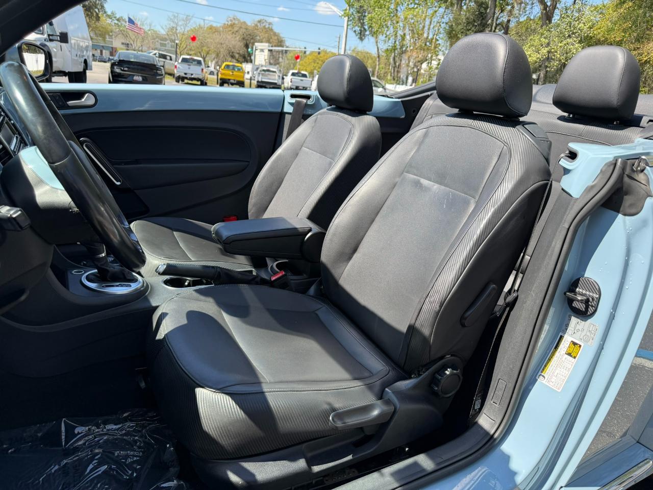 2014 Volkswagen Beetle Convertible 2dr Auto 1.8T PZEV Jacksonville FL