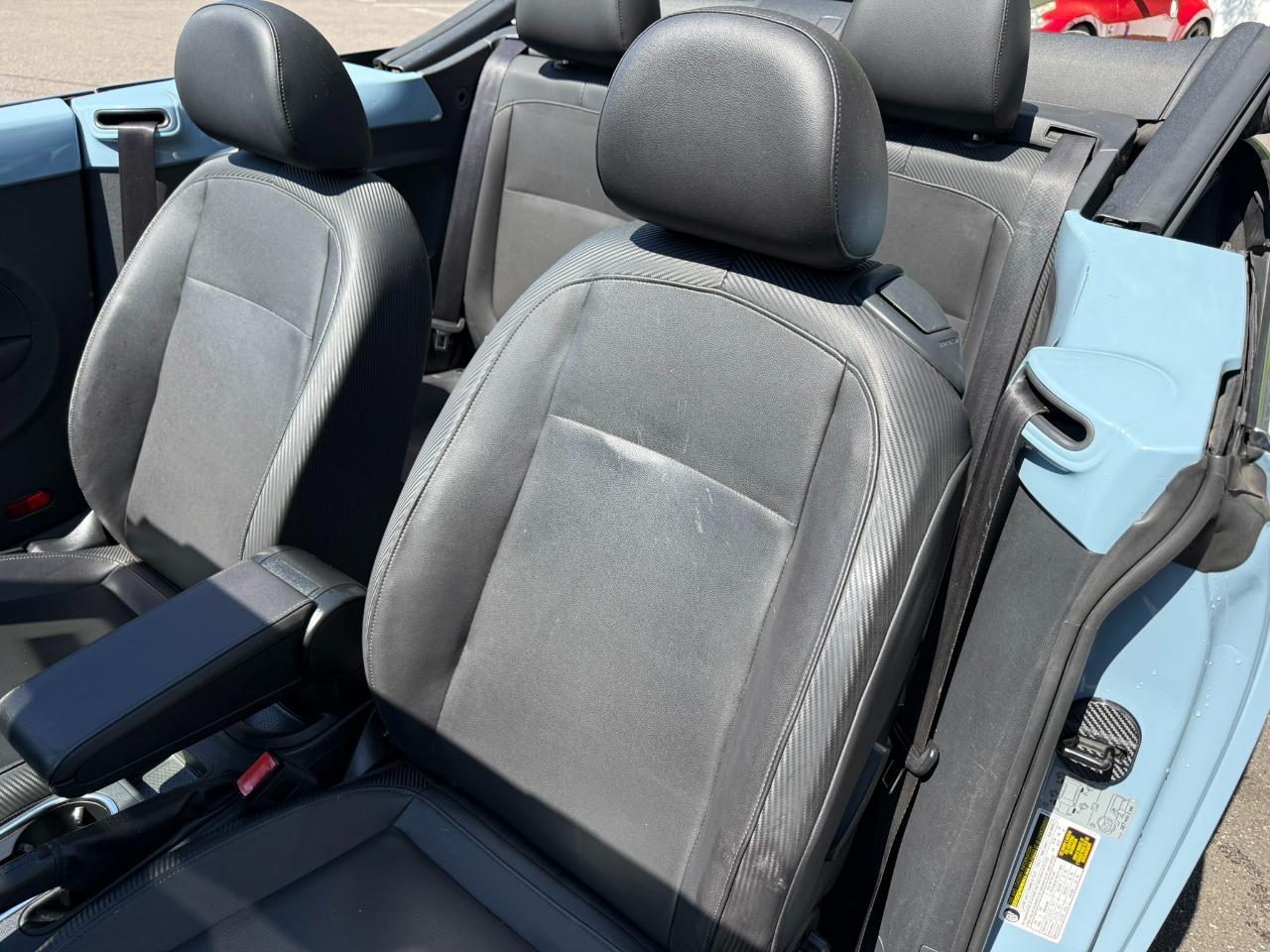 2014 Volkswagen Beetle Convertible 2dr Auto 1.8T PZEV Jacksonville FL