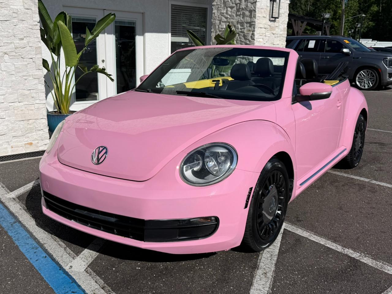 2014 Volkswagen Beetle Convertible 2dr Auto 1.8T PZEV Jacksonville FL