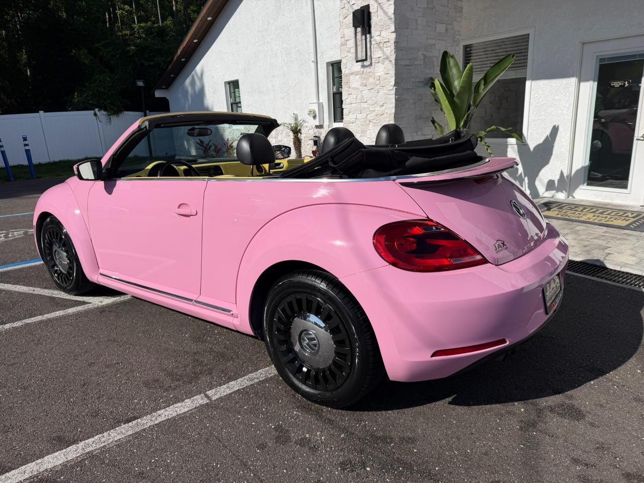 2014 Volkswagen Beetle Convertible 2dr Auto 1.8T PZEV Jacksonville FL