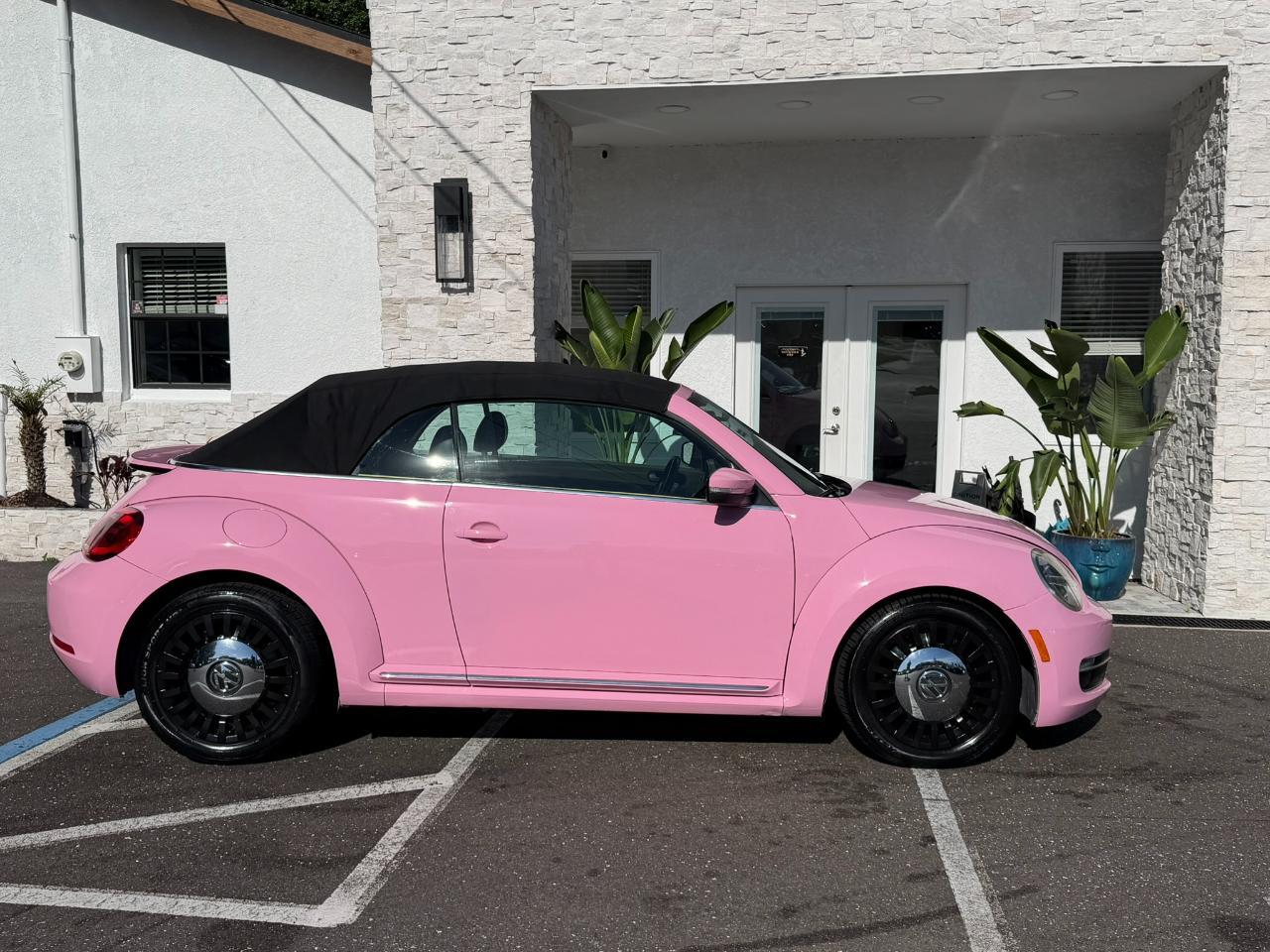 2014 Volkswagen Beetle Convertible 2dr Auto 1.8T PZEV Jacksonville FL