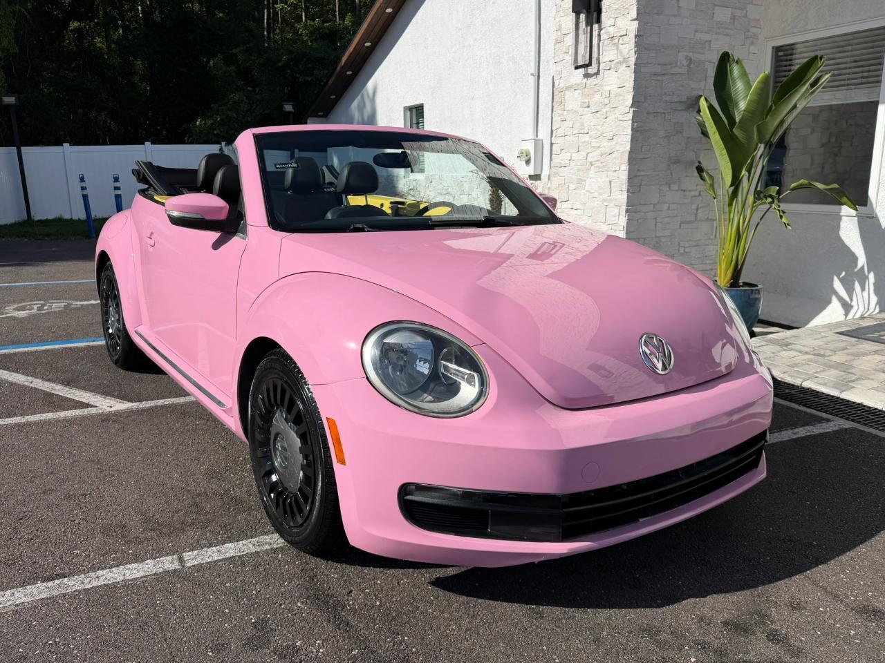 2014 Volkswagen Beetle Convertible 2dr Auto 1.8T PZEV Jacksonville FL