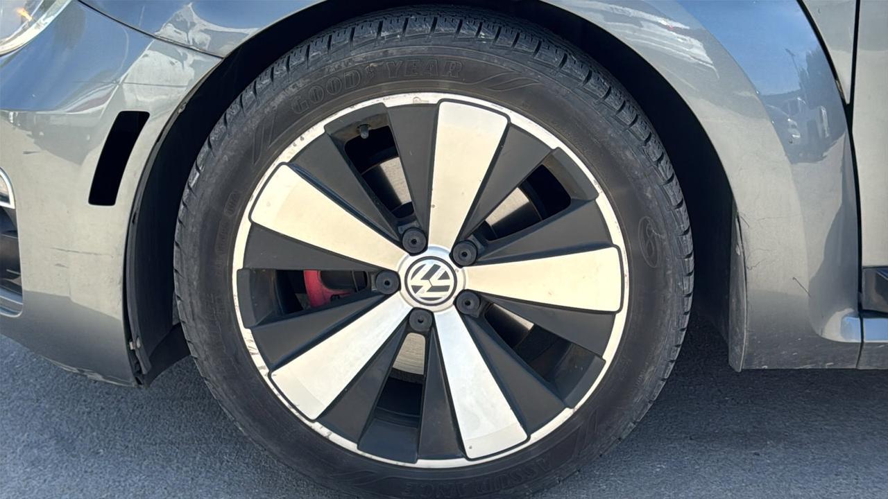 2014 Volkswagen Beetle Coupe 2.0T Turbo R-Line  Selma TX