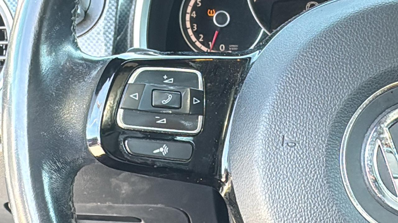 2014 Volkswagen Beetle Coupe 2.0T Turbo R-Line  Selma TX