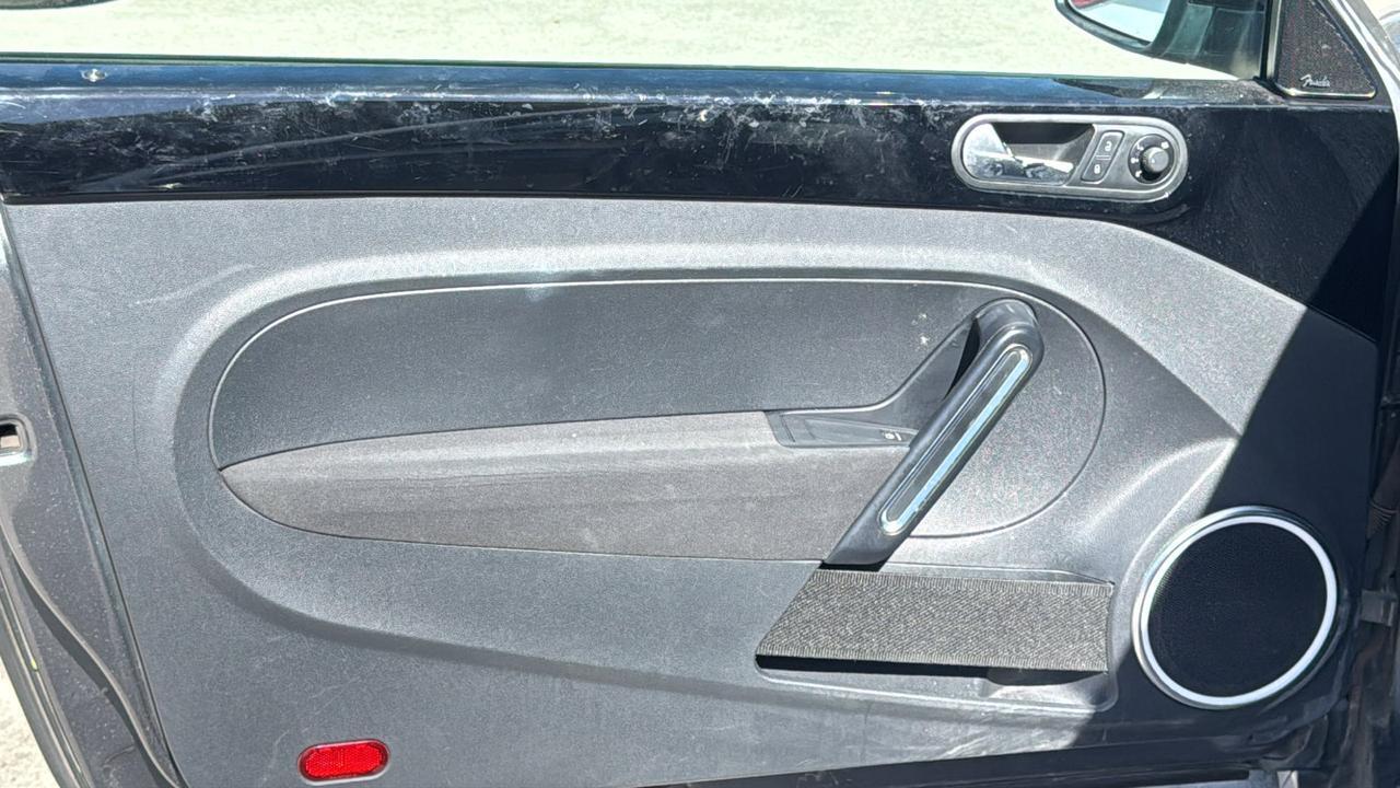 2014 Volkswagen Beetle Coupe 2.0T Turbo R-Line  Selma TX