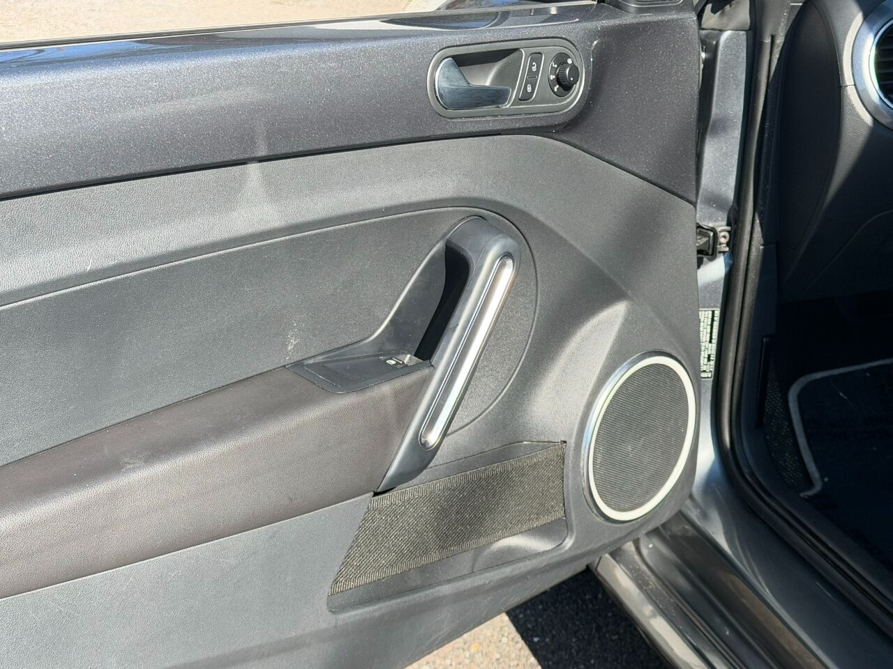 2014 Volkswagen Beetle Coupe 2dr Auto 2.5L PZEV *Ltd Avail* Jacksonville FL