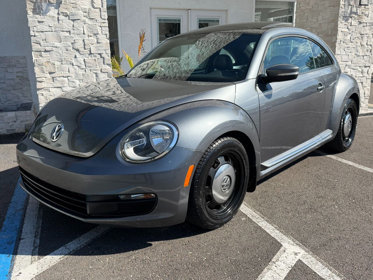 2014 Volkswagen Beetle Coupe 2dr Auto 2.5L PZEV *Ltd Avail* Jacksonville FL