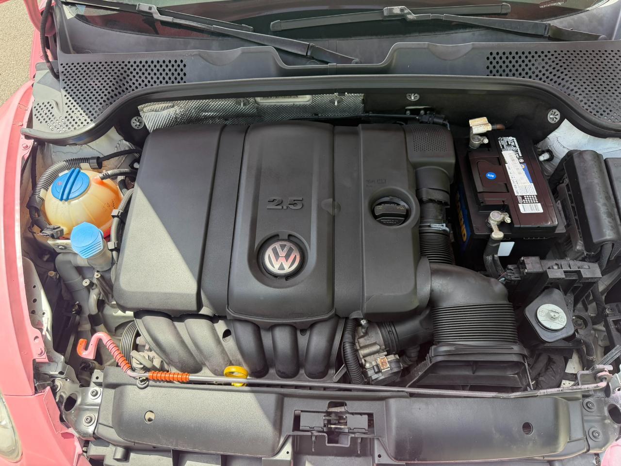 2014 Volkswagen Beetle Coupe 2dr Auto 2.5L PZEV *Ltd Avail* Jacksonville FL