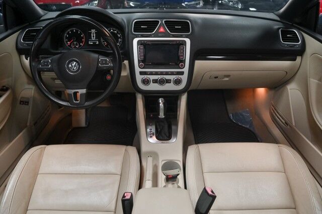 2014 Volkswagen Eos Executive 2dr Convertible Chicago IL