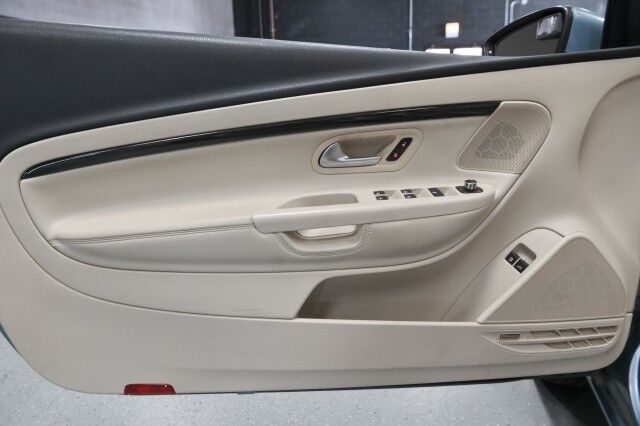 2014 Volkswagen Eos Executive 2dr Convertible Chicago IL