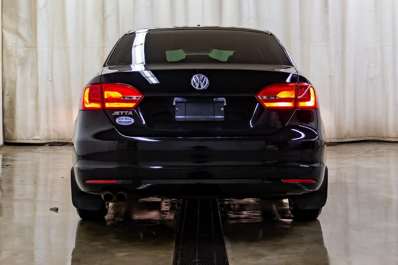 2014 Volkswagen Jetta Comfortline Manual Roof Red Deer AB