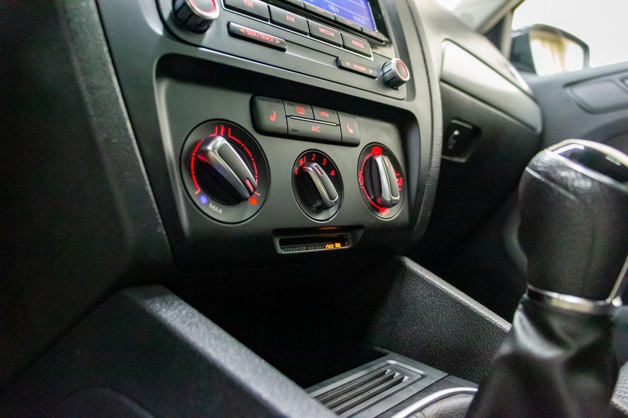 2014 Volkswagen Jetta Comfortline Manual Roof Red Deer AB