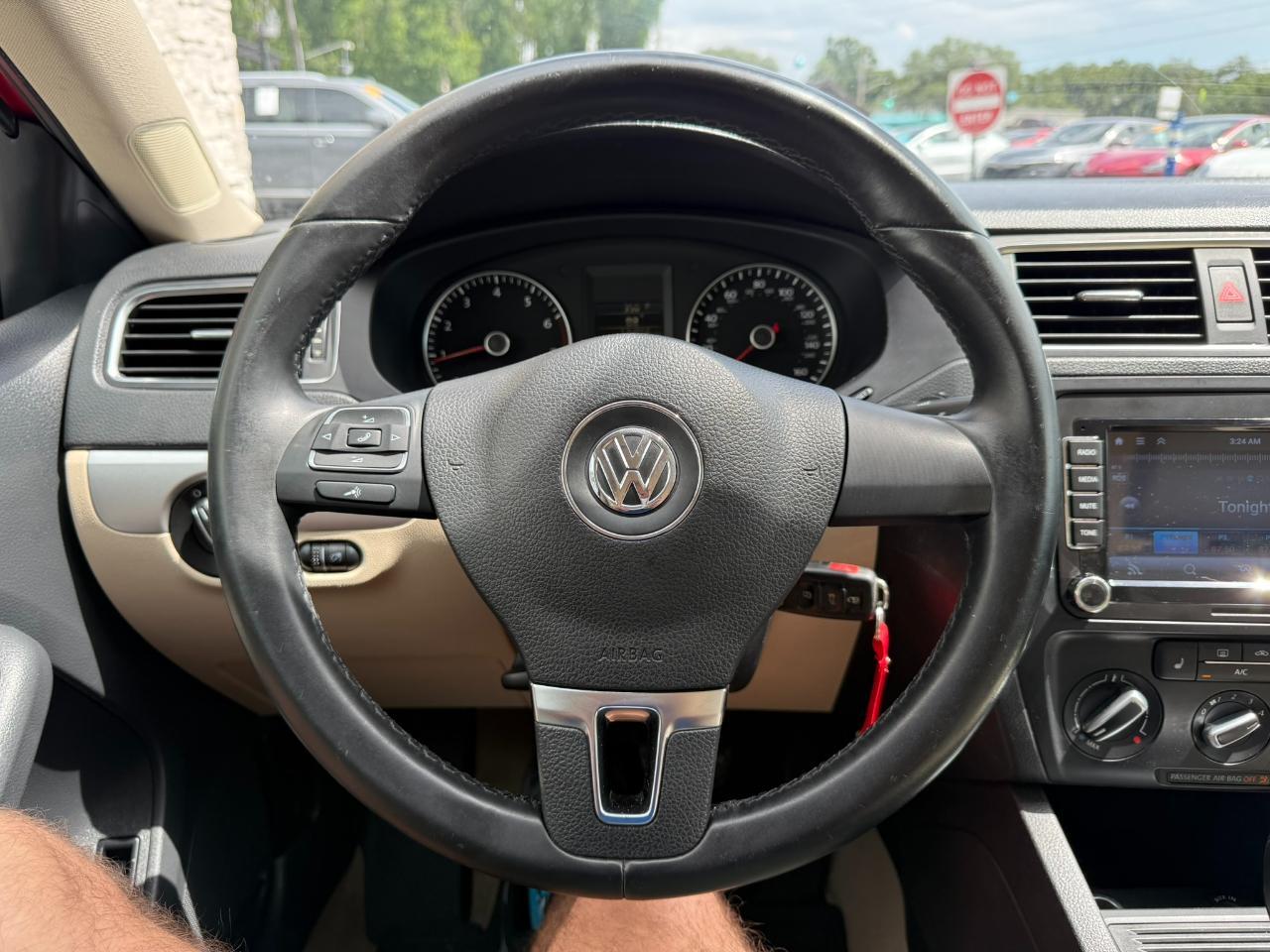 2014 Volkswagen Jetta Sedan 4dr Auto SE Jacksonville FL
