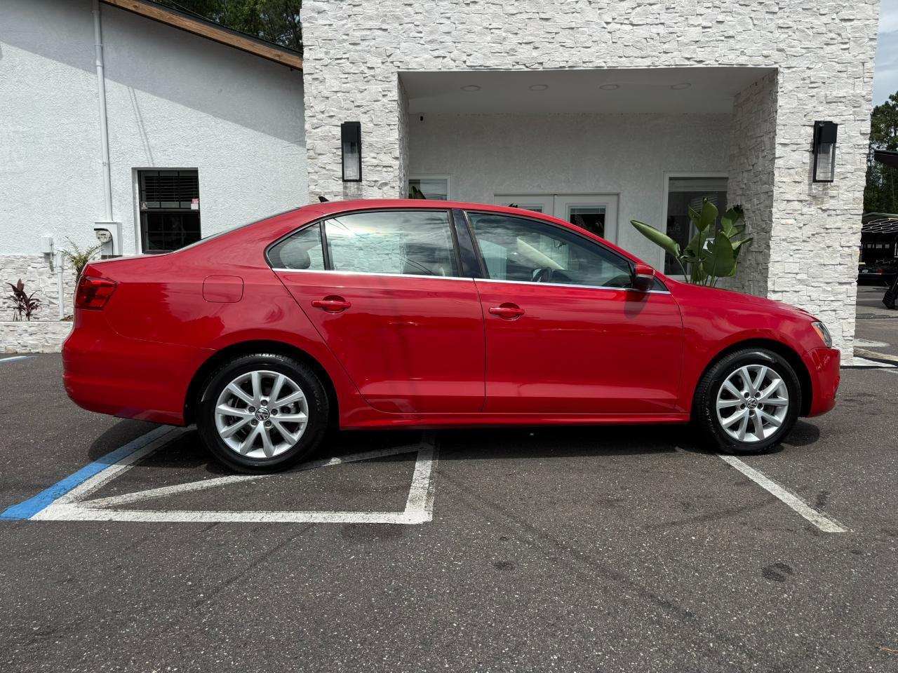 2014 Volkswagen Jetta Sedan 4dr Auto SE Jacksonville FL