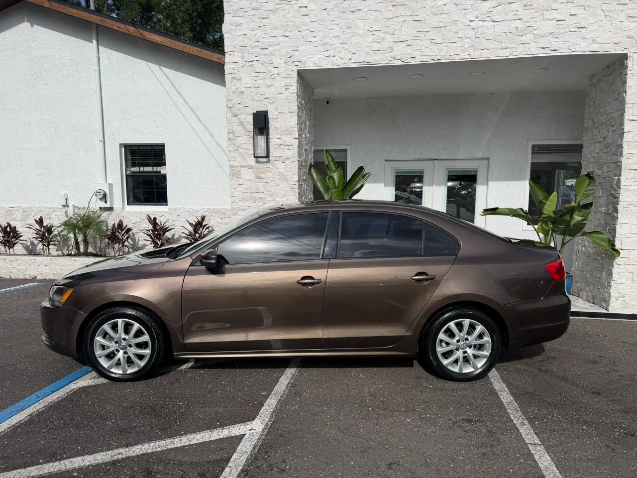 2014 Volkswagen Jetta Sedan 4dr Auto SE Jacksonville FL
