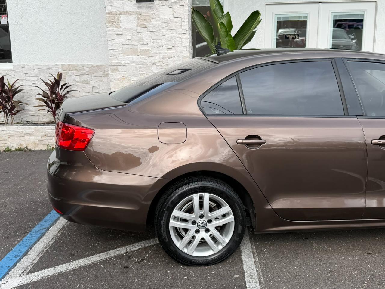 2014 Volkswagen Jetta Sedan 4dr Auto SE Jacksonville FL