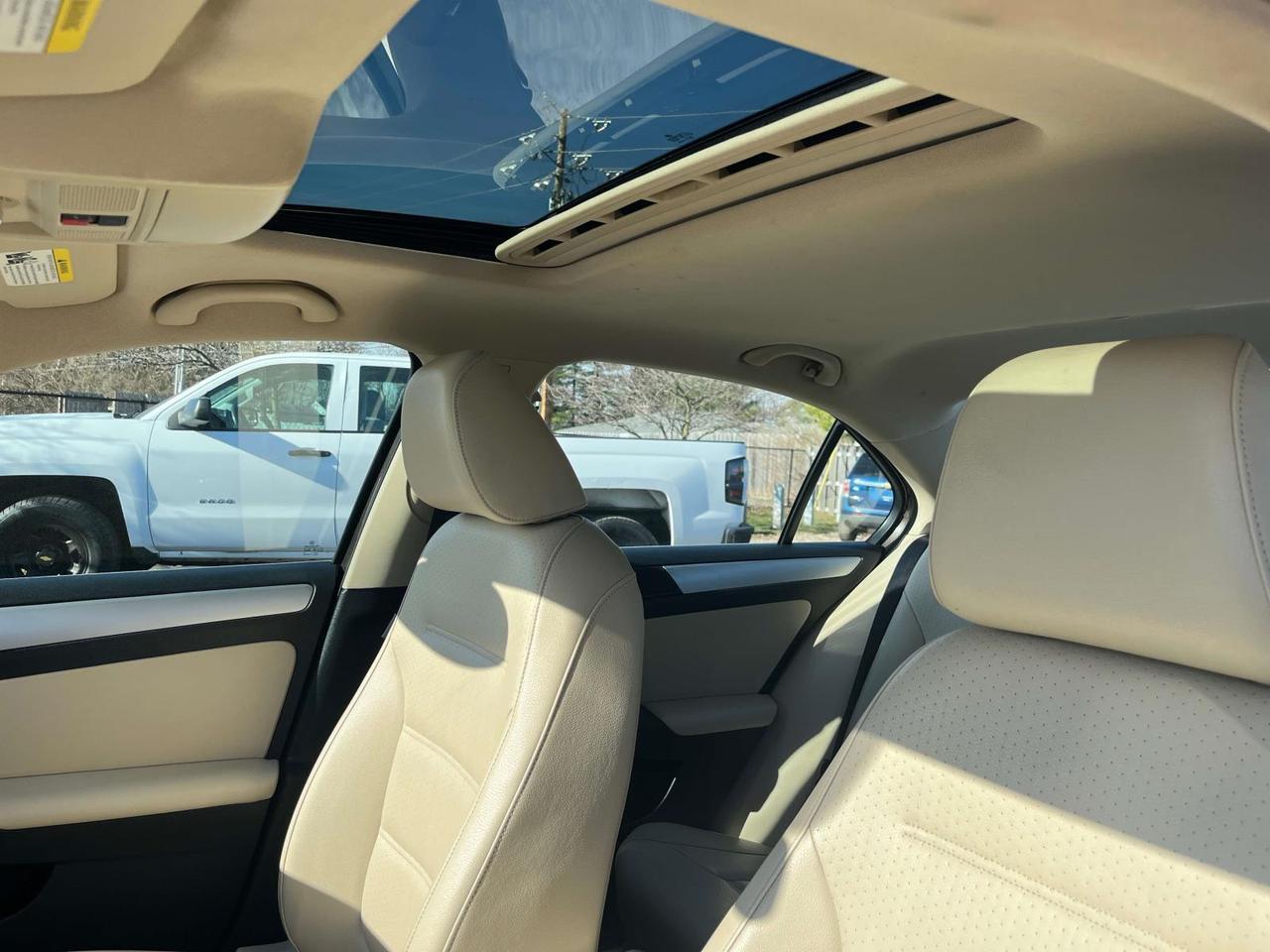 2014 Volkswagen Jetta Sedan 4dr Auto SE PZEV Indianapolis IN