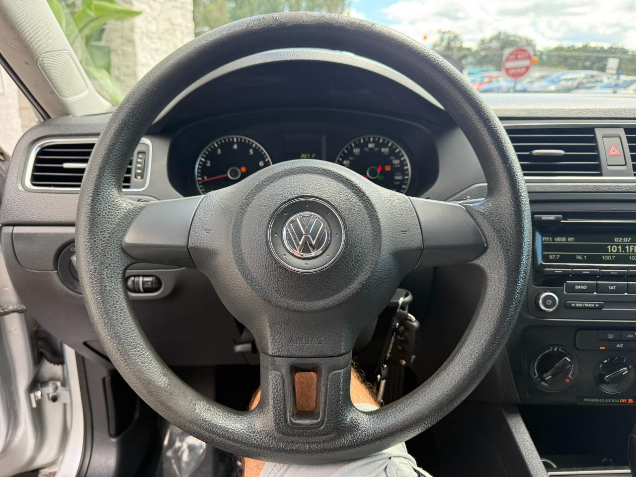 2014 Volkswagen Jetta Sedan 4dr Auto SE PZEV Jacksonville FL