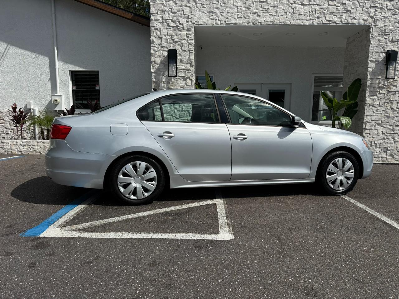 2014 Volkswagen Jetta Sedan 4dr Auto SE PZEV Jacksonville FL