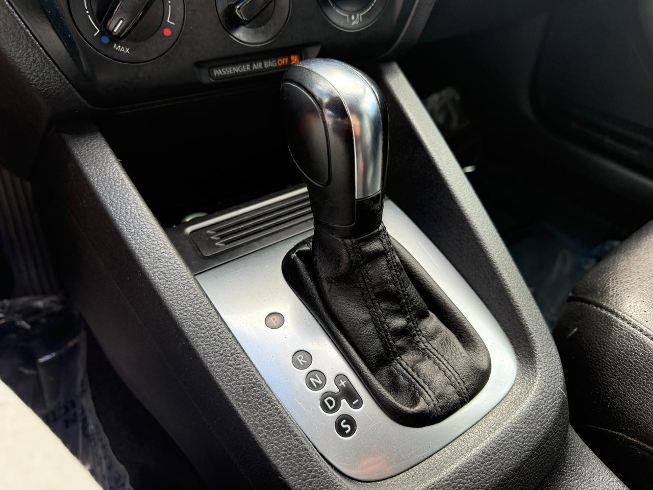 2014 Volkswagen Jetta Sedan 4dr Auto SE PZEV Jacksonville FL