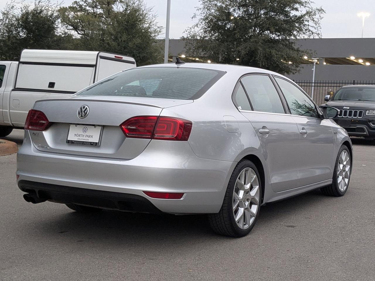 2014 Volkswagen Jetta Sedan GLI