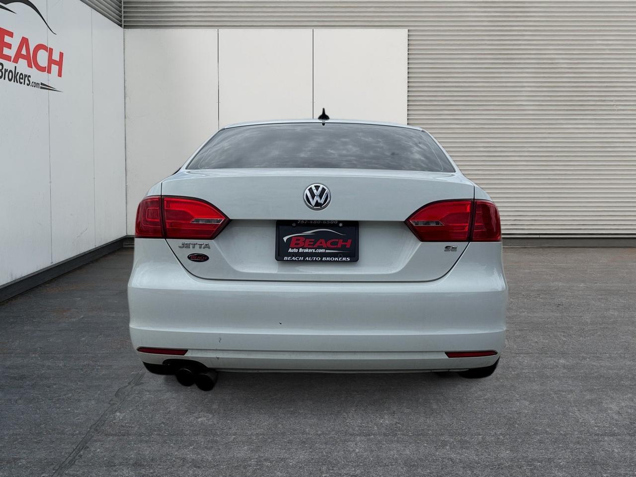 2014 Volkswagen Jetta Sedan SE, MANUAL, KEYLESS ENTRY, ALL WEATHER FLOORMATS, LEATHER SEATS, CLEAN CARFAX VEHICLE, COME SEE WHY THIS COULD BE YOUR NEXT CAR!!! Norfolk VA