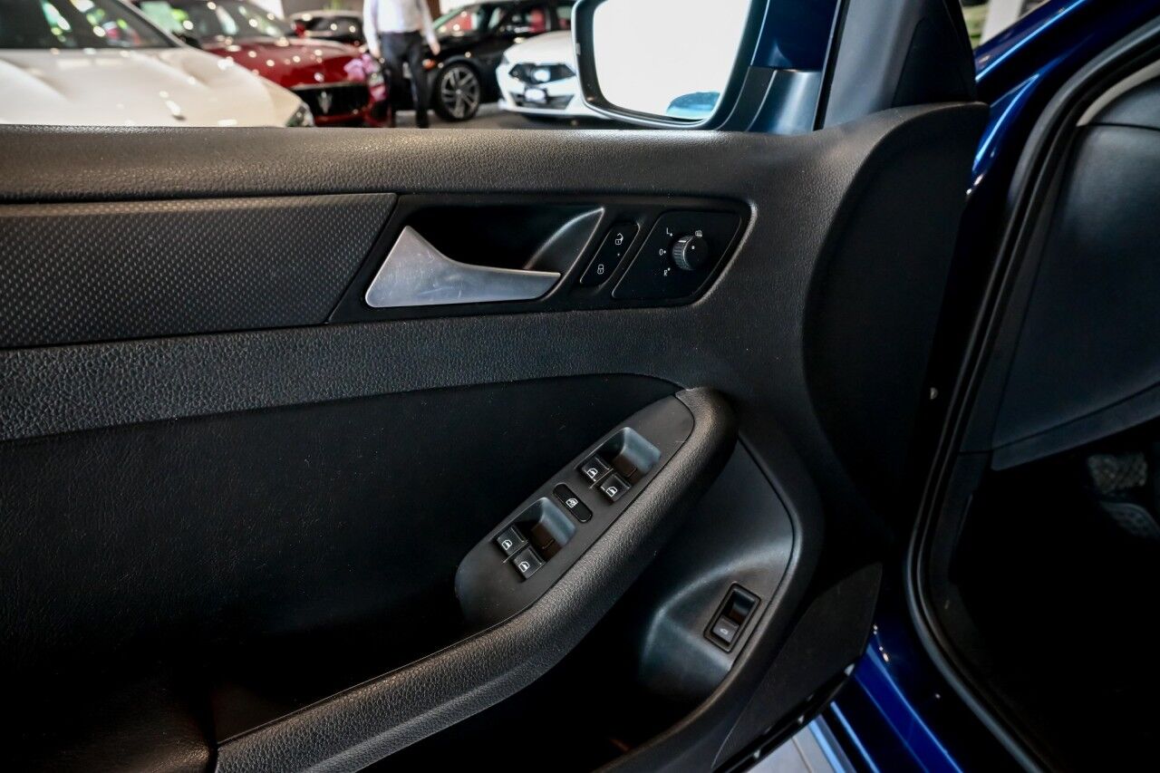 2014 Volkswagen Jetta Sedan SE Springfield NJ