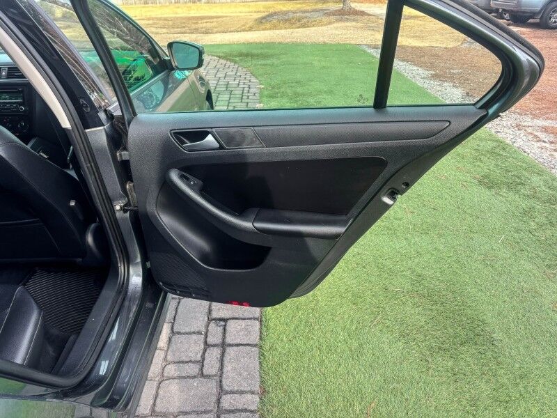 2014 Volkswagen Jetta Sedan SE Wilmington NC