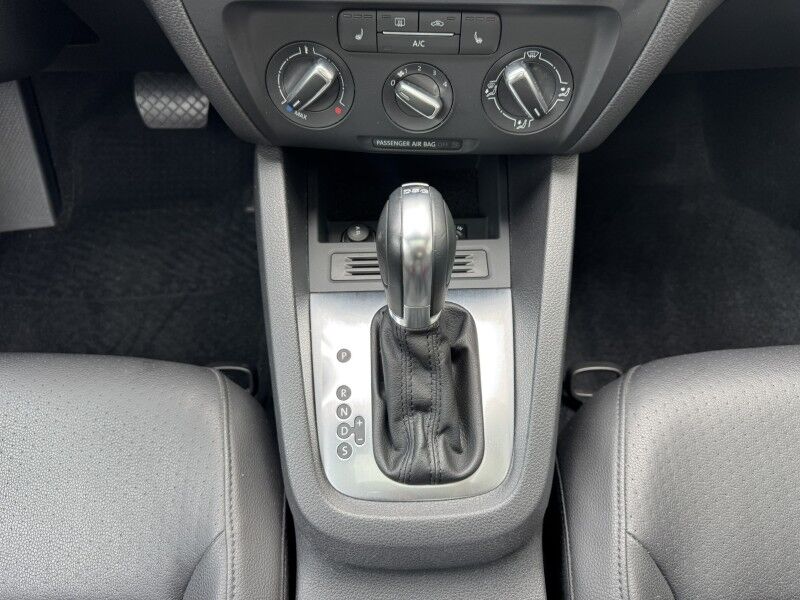 2014 Volkswagen Jetta Sedan TDI w/Premium Willow Grove PA