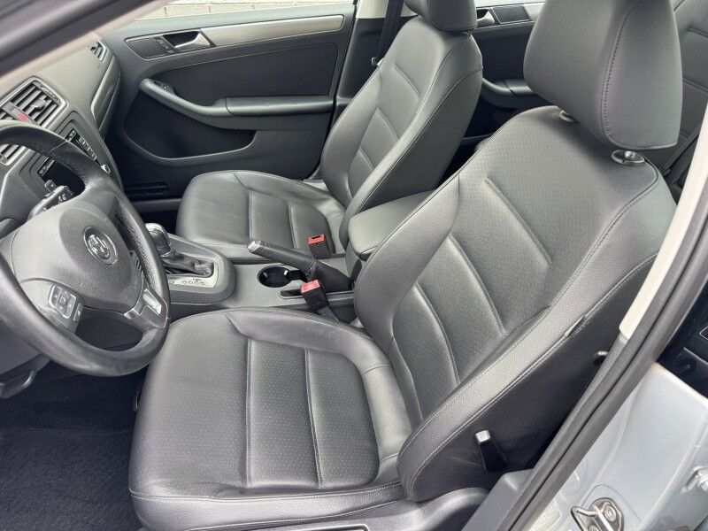 2014 Volkswagen Jetta Sedan TDI w/Premium Willow Grove PA
