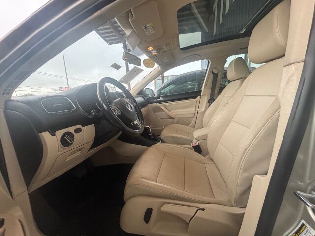 2014 Volkswagen Jetta SportWagen 2.5L SE