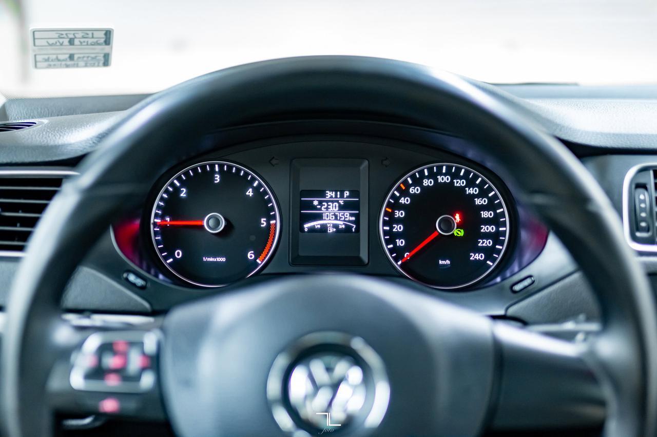 2014 Volkswagen Jetta TDI Highline Diesel Leather Roof Nav Red Deer AB