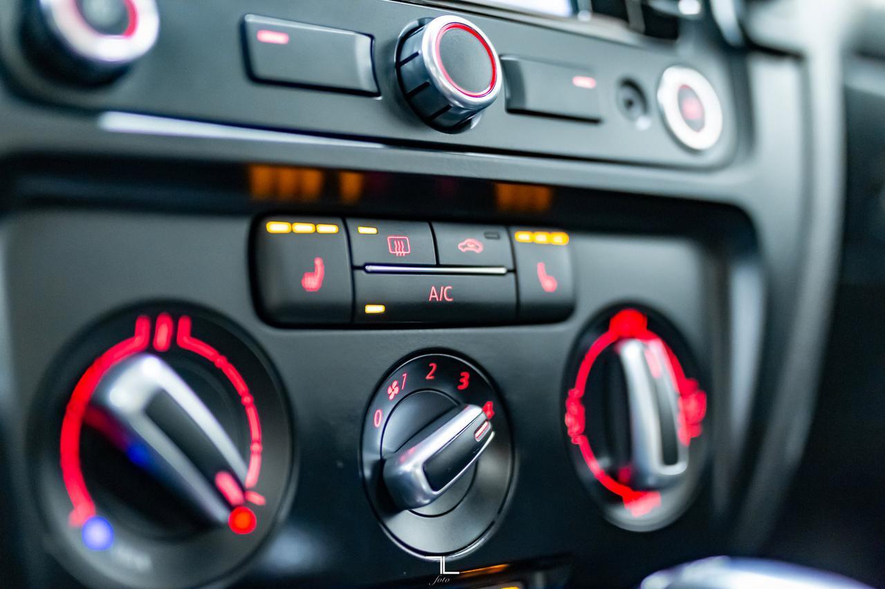 2014 Volkswagen Jetta TDI Highline Diesel Leather Roof Nav Red Deer AB