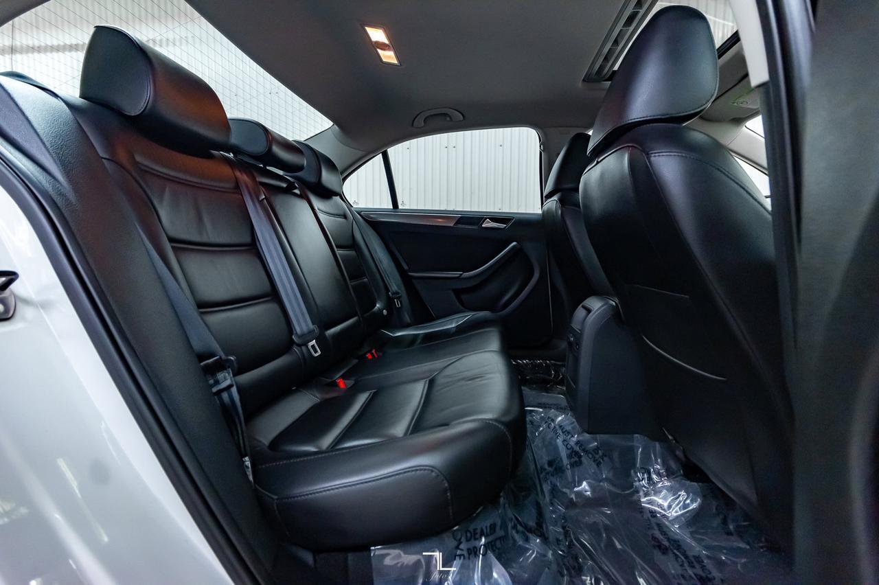 2014 Volkswagen Jetta TDI Highline Diesel Leather Roof Nav Red Deer AB