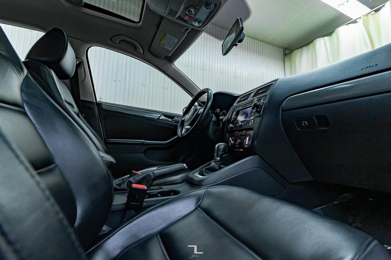 2014 Volkswagen Jetta TDI Highline Diesel Leather Roof Nav Red Deer AB