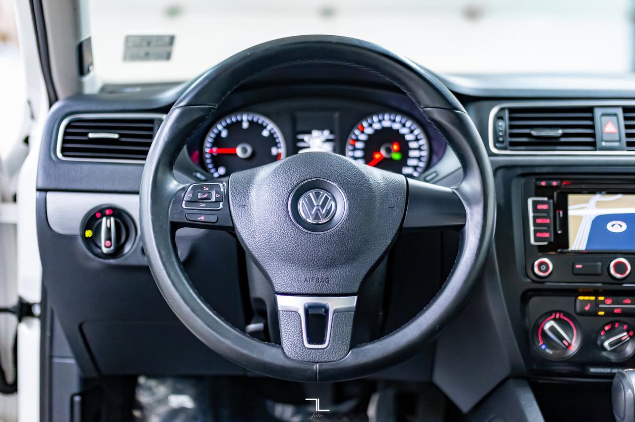 2014 Volkswagen Jetta TDI Highline Diesel Leather Roof Nav Red Deer AB