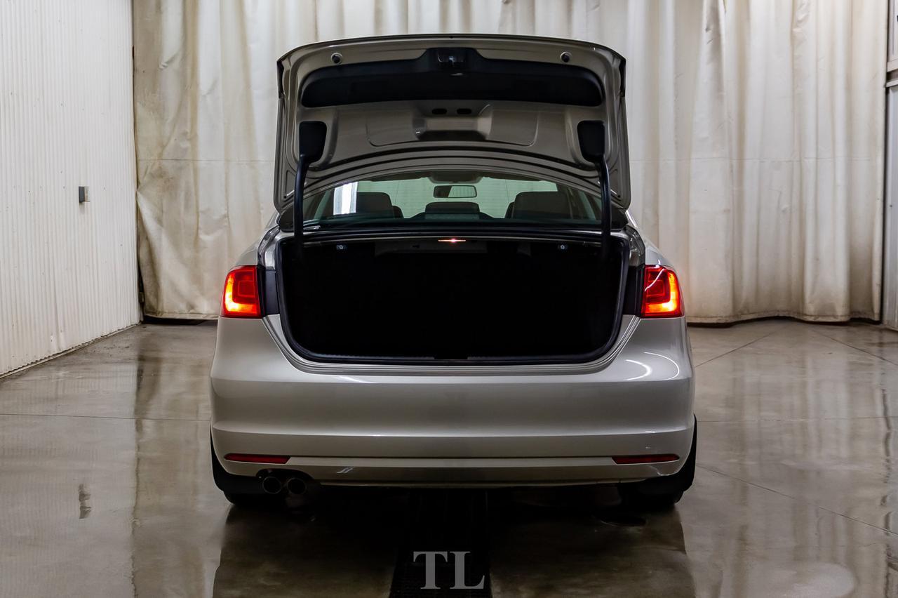 2014 Volkswagen Jetta TDI Highline Diesel Leather Roof Red Deer AB