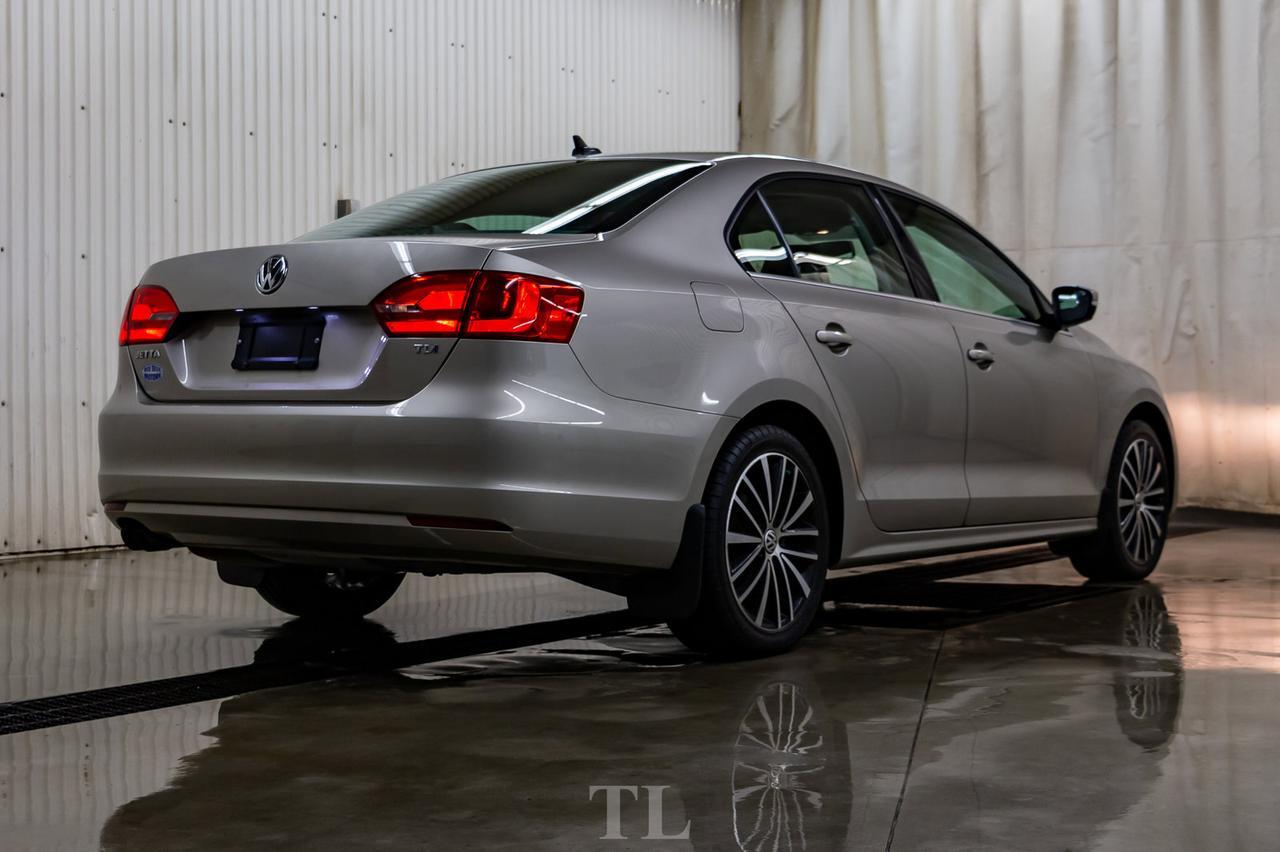 2014 Volkswagen Jetta TDI Highline Diesel Leather Roof Red Deer AB
