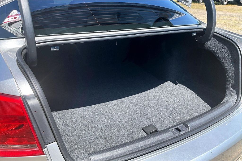 2014 Volkswagen Passat 1.8T Wolfsburg Edition OR