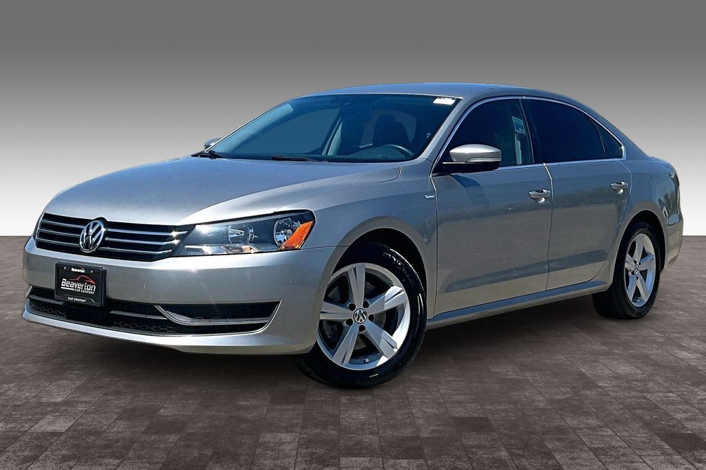 2014 Volkswagen Passat 1.8T Wolfsburg Edition OR