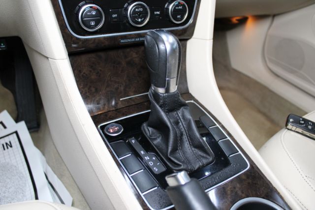 2014 Volkswagen Passat 2.0L TDI SEL Premium Chantilly VA