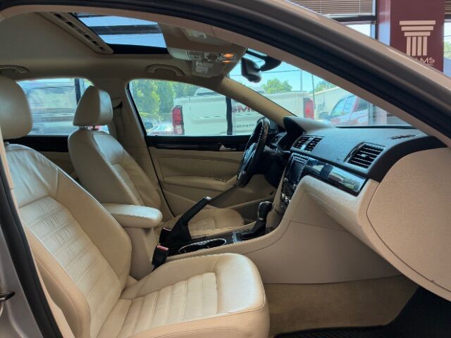 2014 Volkswagen Passat 2.0L TDI SEL Premium Charlotte NC