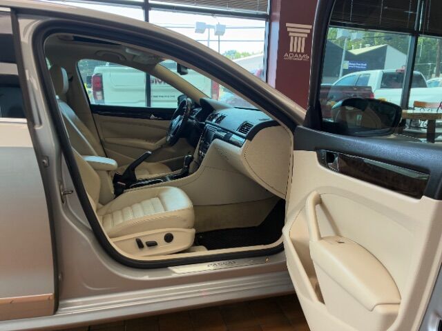 2014 Volkswagen Passat 2.0L TDI SEL Premium Charlotte NC