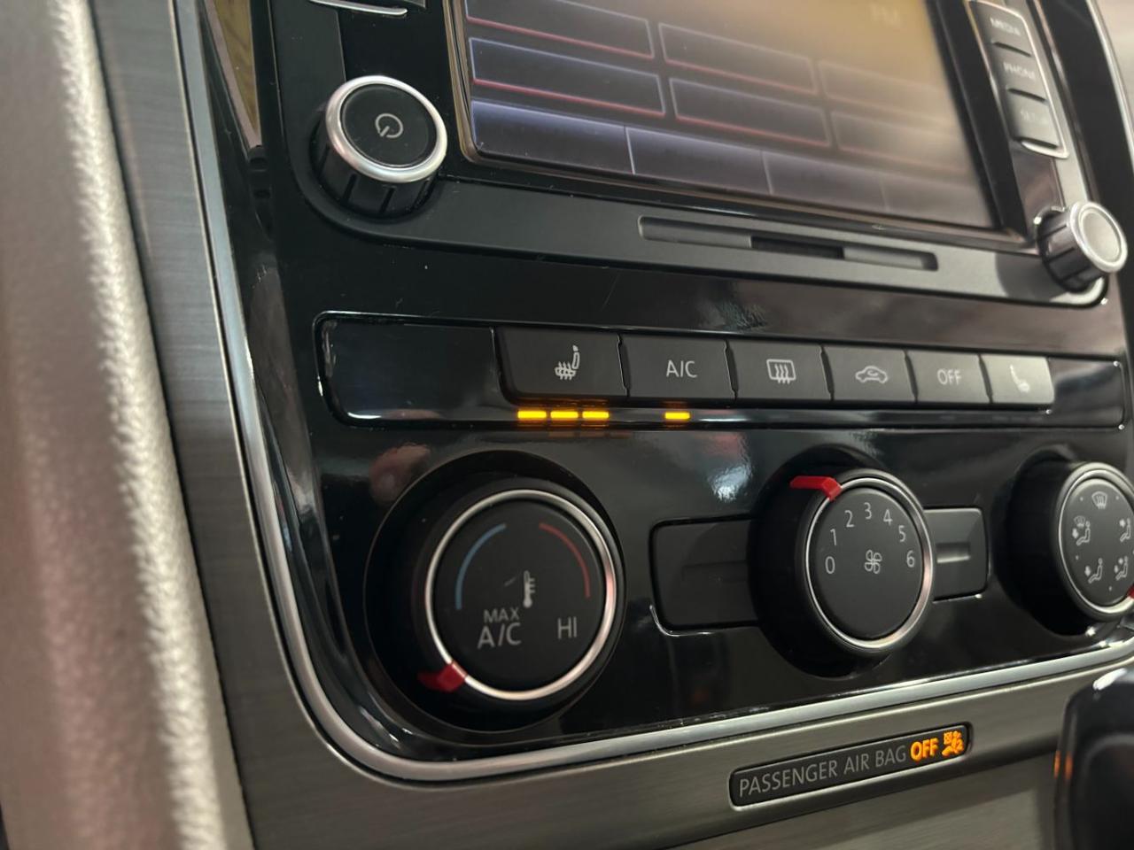 2014 Volkswagen Passat 2.5L SE Franklin OH