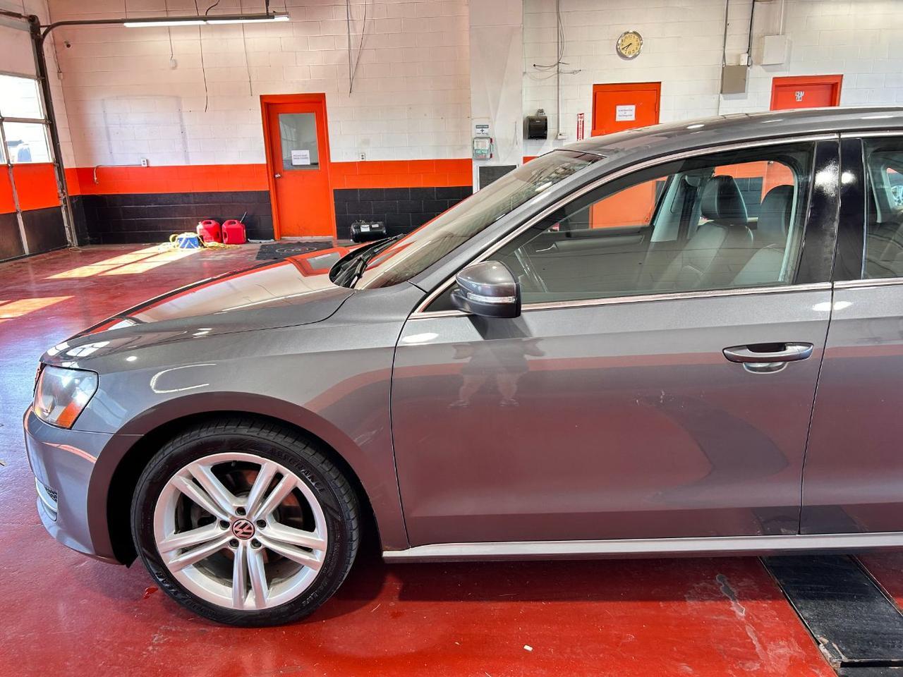 2014 Volkswagen Passat 2.5L SE Franklin OH