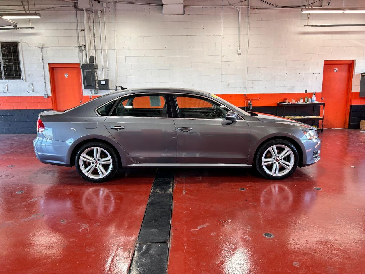 2014 Volkswagen Passat 2.5L SE Franklin OH