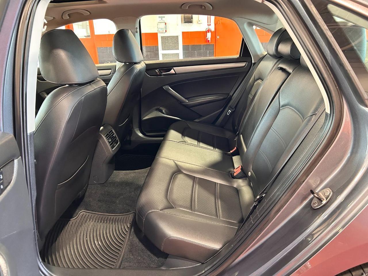 2014 Volkswagen Passat 2.5L SE Franklin OH