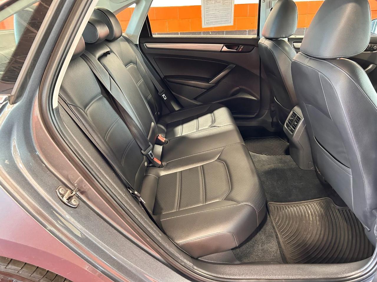 2014 Volkswagen Passat 2.5L SE Franklin OH
