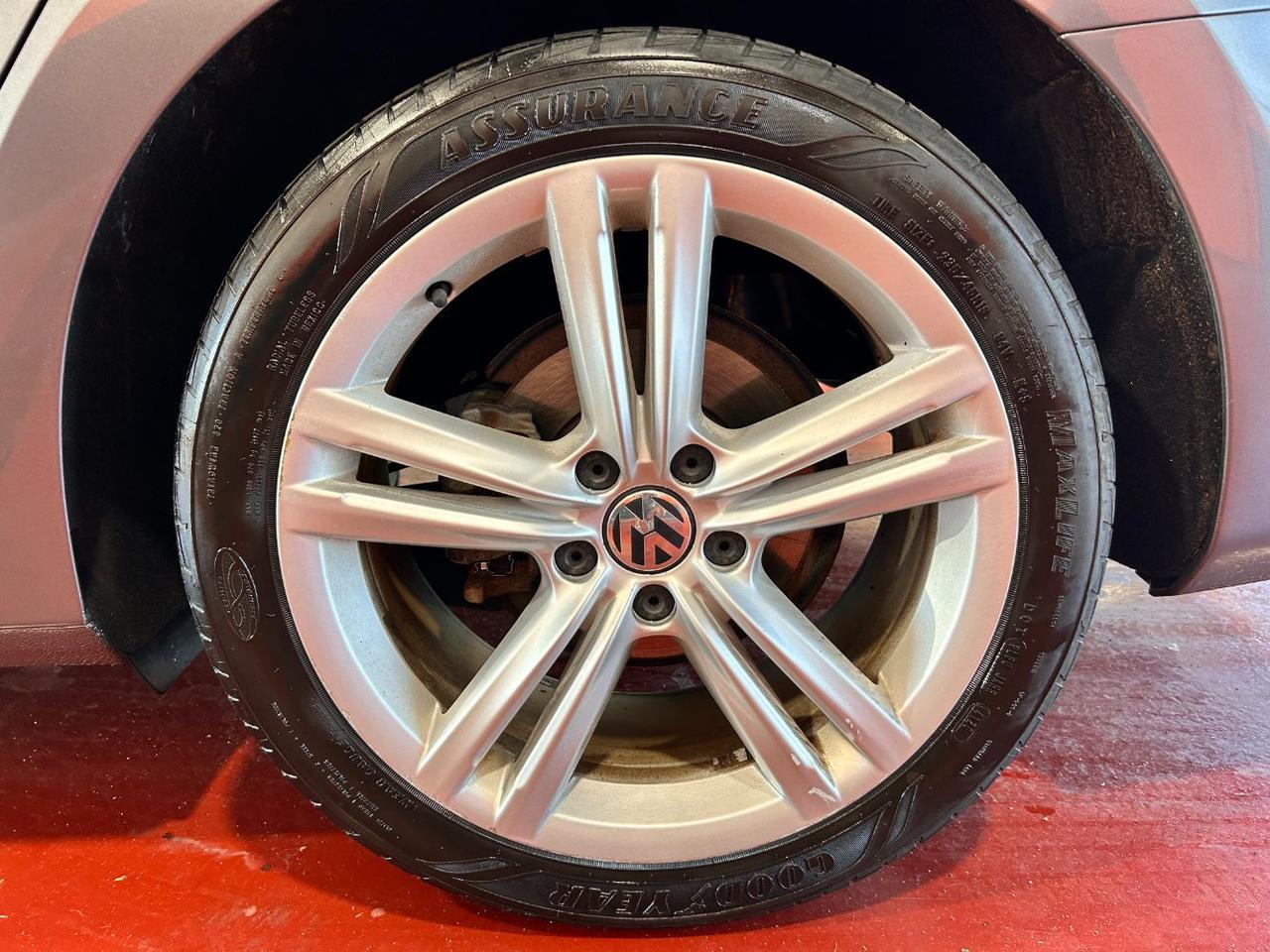 2014 Volkswagen Passat 2.5L SE Franklin OH